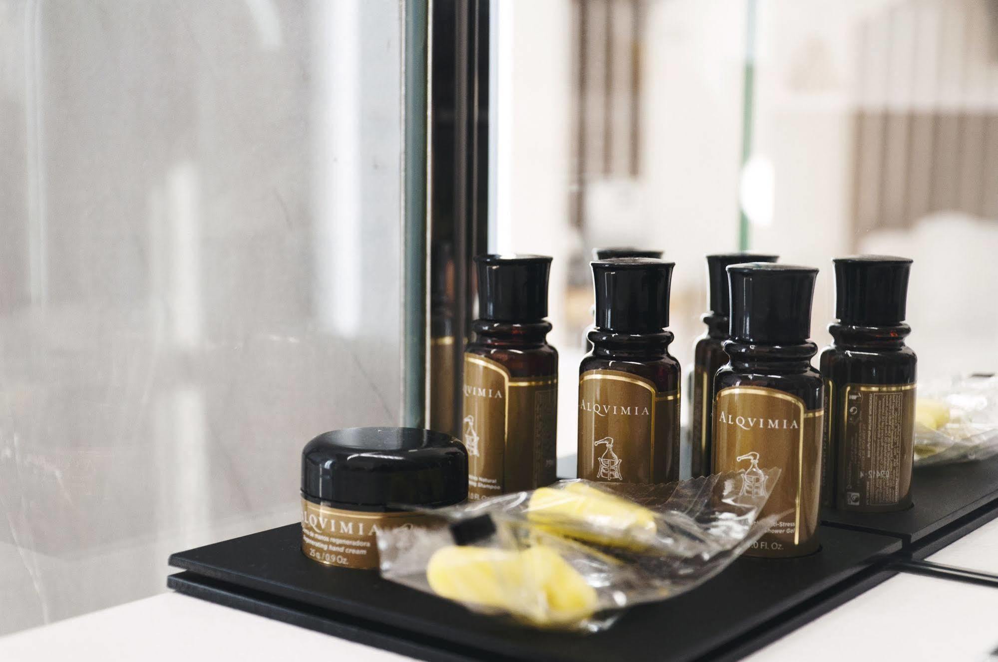 Hotel Cosmopolitan Boutique Rambla Barcelona Zewnętrze zdjęcie